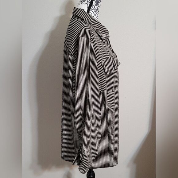 Kim Roger's striped 2X button up long sleeve shirt‎ - Picture 2 of 7